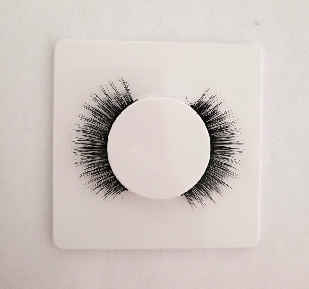 Flirty Natural 6D/33 Handmade Eyelash extension